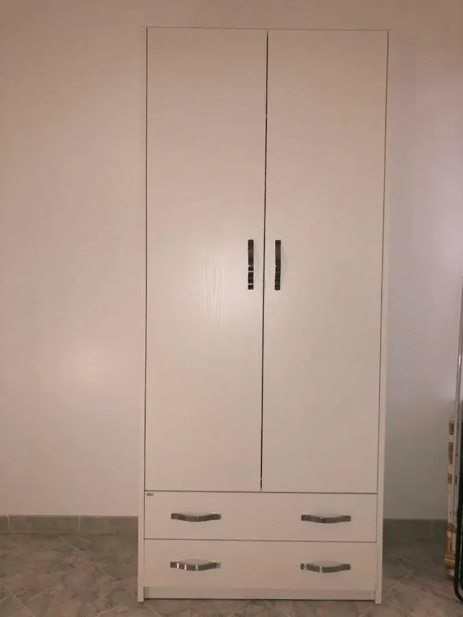 Spaccanapoli 22 0*, Naples